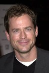 greg-kinnear