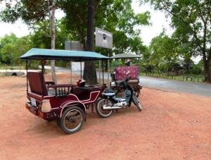 tuk-tuk